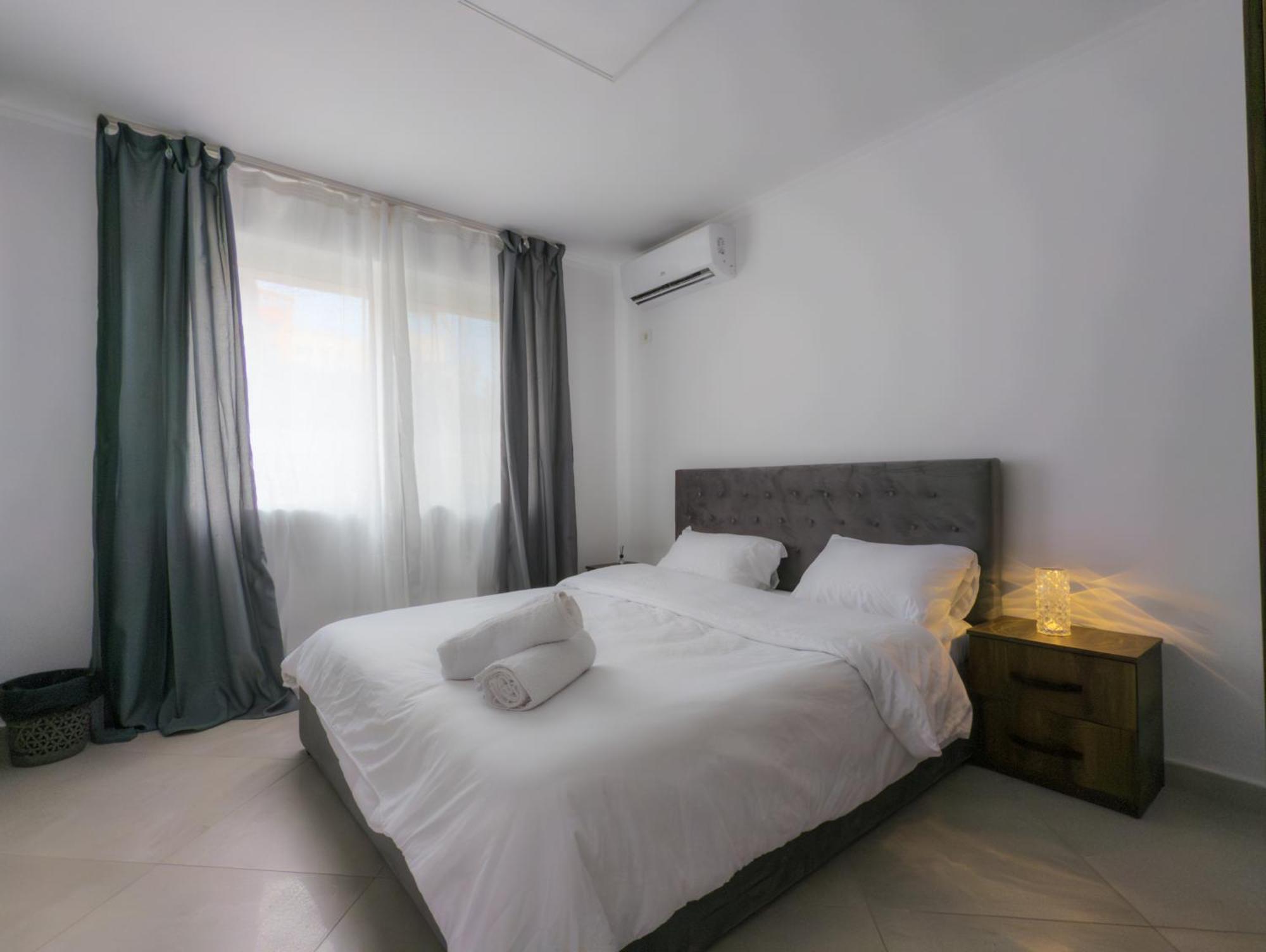 Center Luxury Rooms Tirana Exterior photo