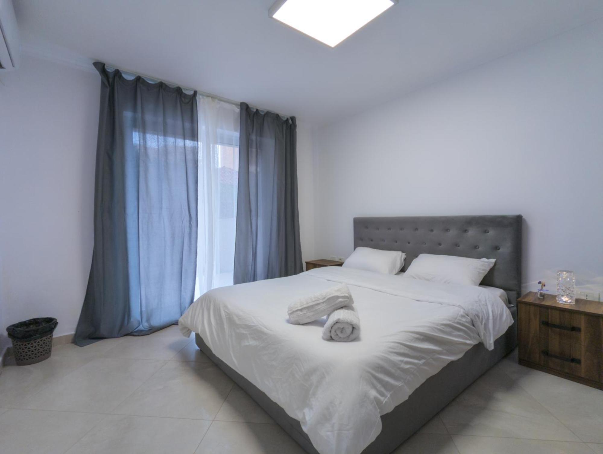 Center Luxury Rooms Tirana Exterior photo
